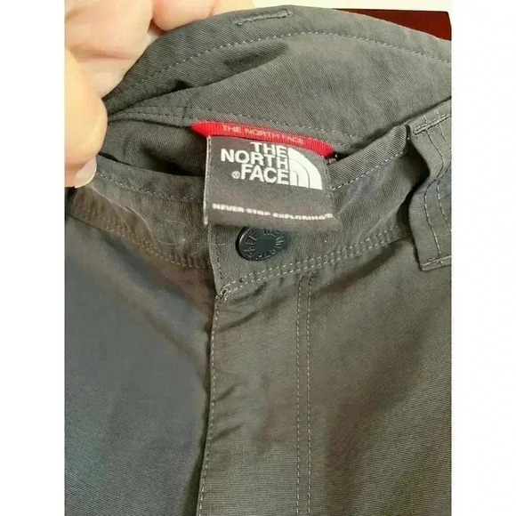 THE NORTH FACE Men’s Gray Hiking Outdoor Utility Casual Shorts Size 34 Cargo - Picture 5 of 6